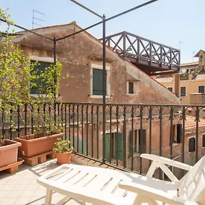 venice-altanina-apartment.hotelslidodijesolo.com/