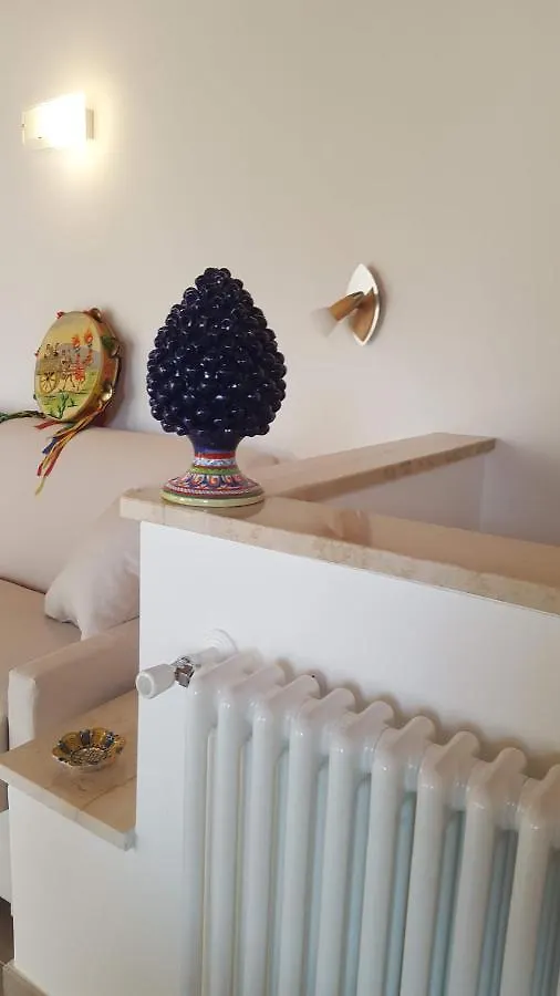 Casa Vacanza Cundari Castelmola Apartment